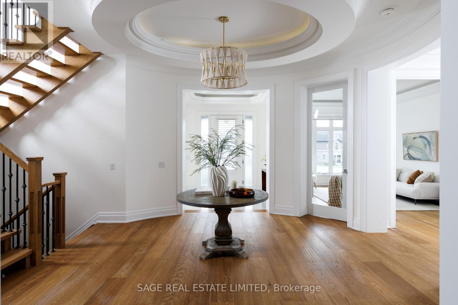 42 Winterlude Court, Vaughan, Ontario  L0J 1C0 - Photo 3 - N13030238