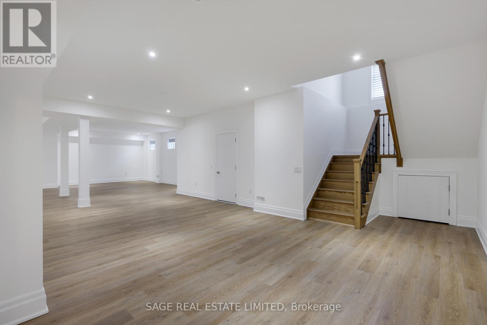 42 Winterlude Court, Vaughan, Ontario  L0J 1C0 - Photo 46 - N13030238