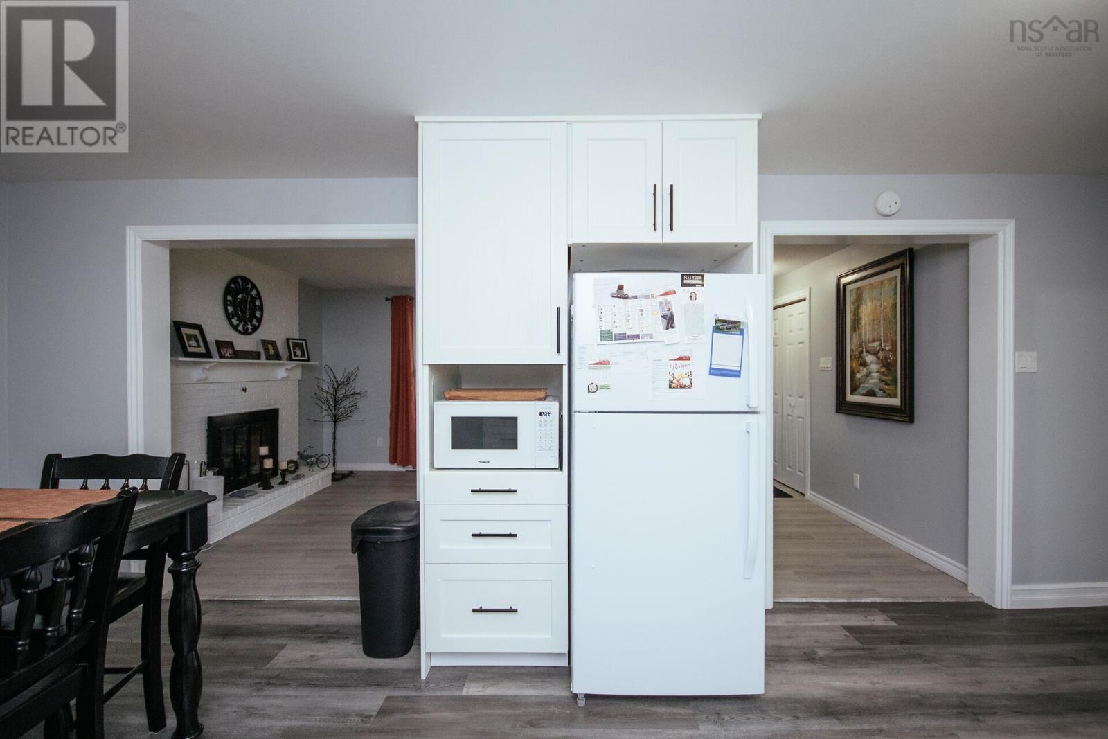 2810 Pinecrest Drive, Coldbrook, Nova Scotia  B4R 1B5 - Photo 11 - 202608231