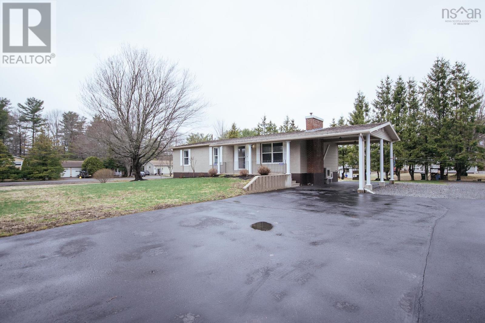 2810 Pinecrest Drive, Coldbrook, Nova Scotia  B4R 1B5 - Photo 3 - 202608231