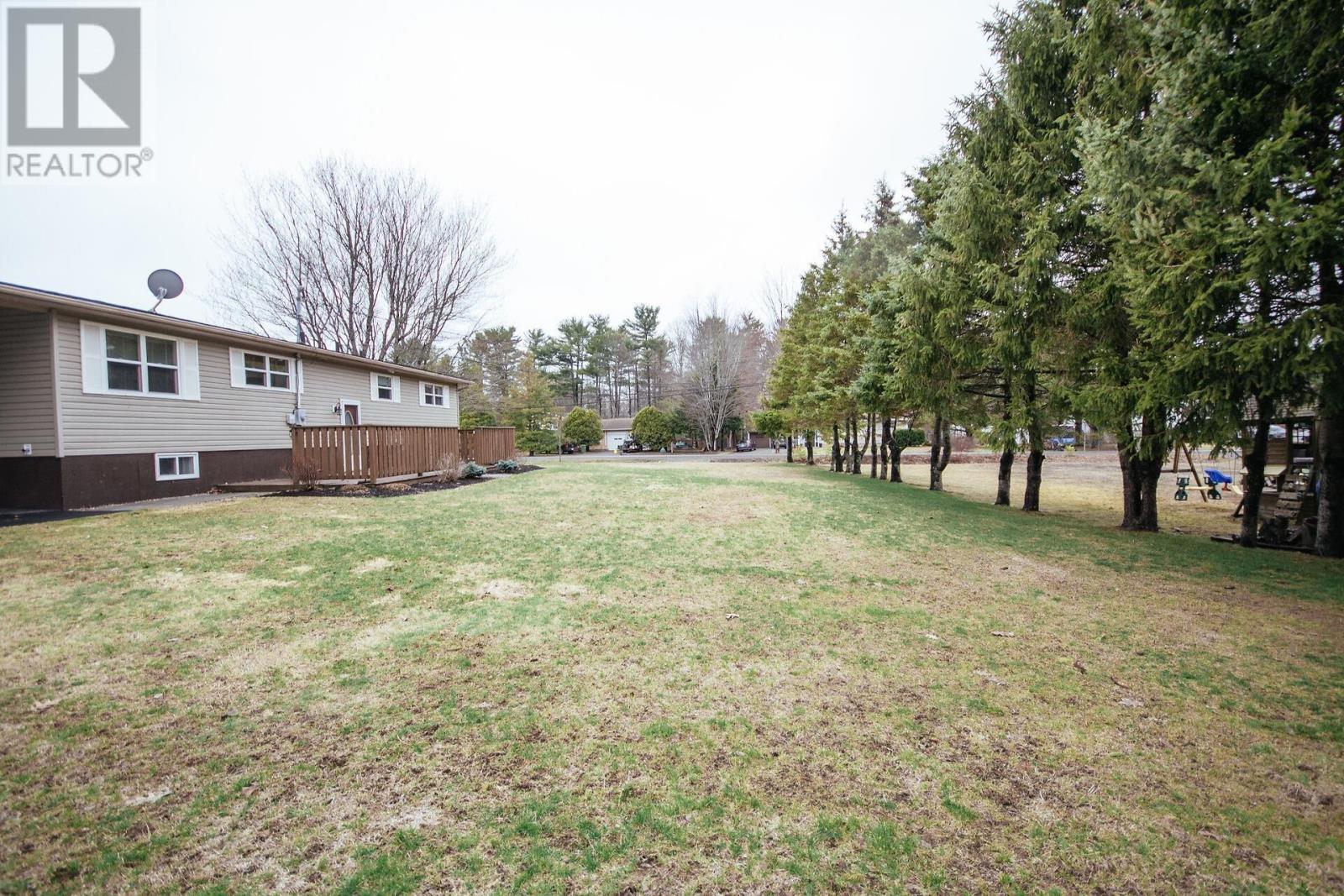 2810 Pinecrest Drive, Coldbrook, Nova Scotia  B4R 1B5 - Photo 4 - 202608231