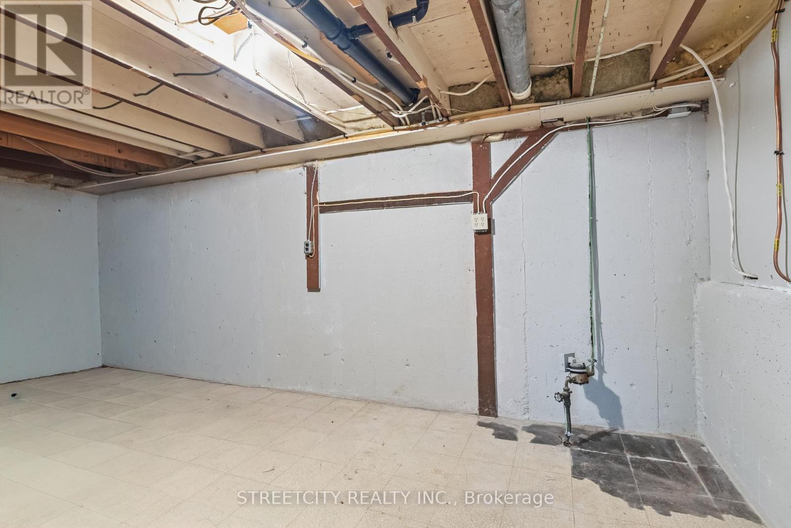 68 Downing Crescent, London South, Ontario  N6C 3C8 - Photo 34 - X13024942