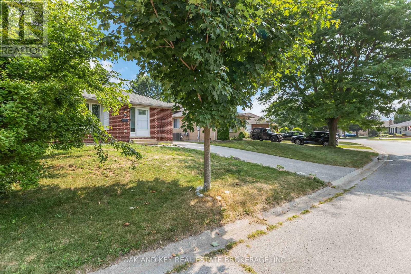 6 Weymouth Drive, London East, Ontario  N5V 4E7 - Photo 2 - X12660902