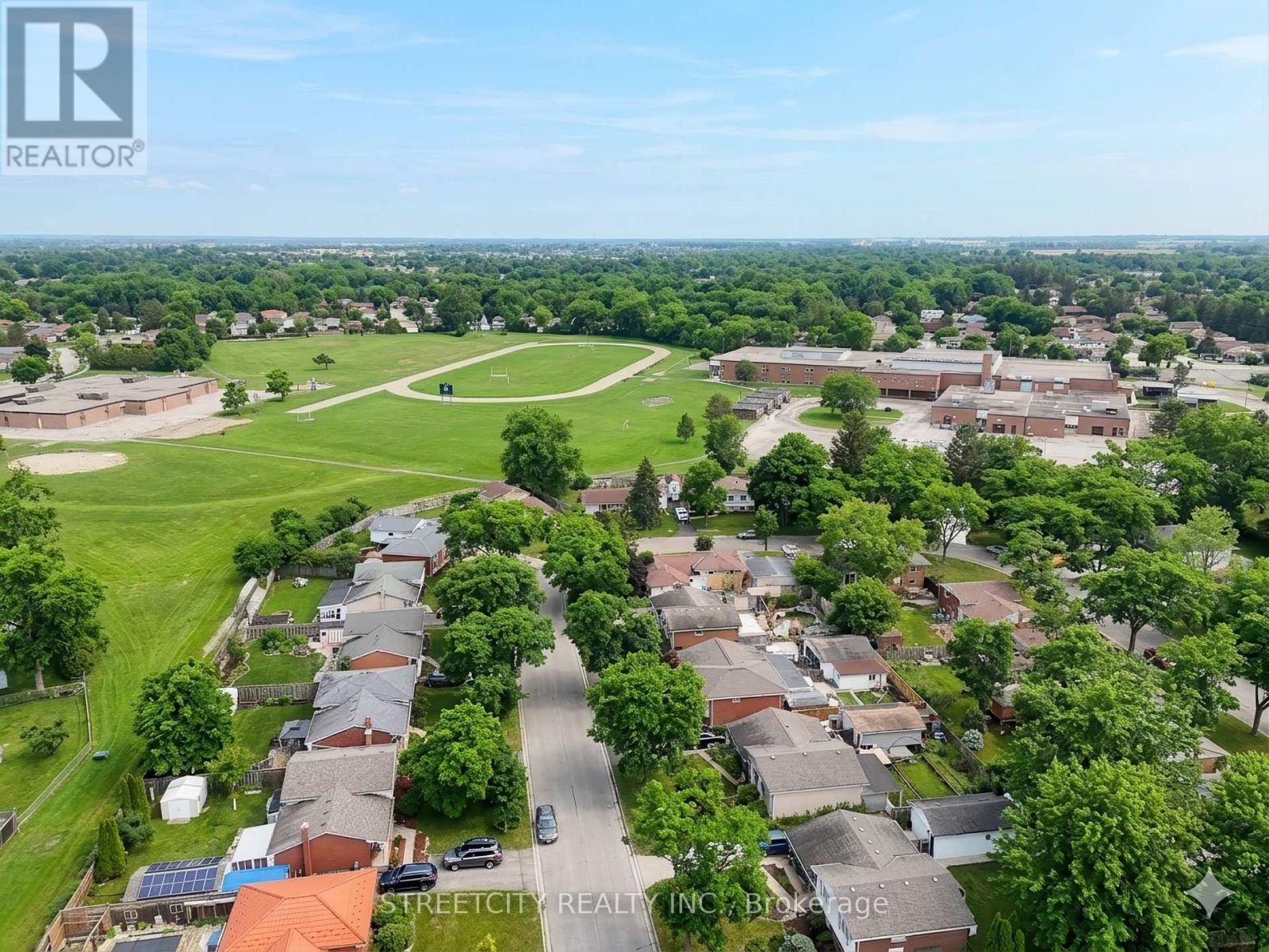 68 Downing Crescent, London South, Ontario  N6C 3C8 - Photo 39 - X13024942