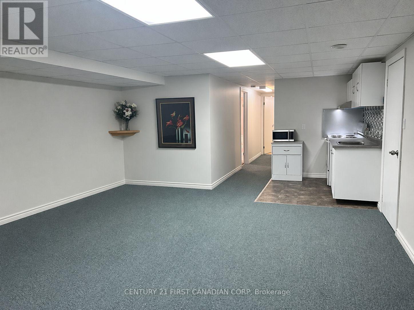 12 Wenlock Crescent, London North, Ontario  N6G 3B6 - Photo 21 - X13030266