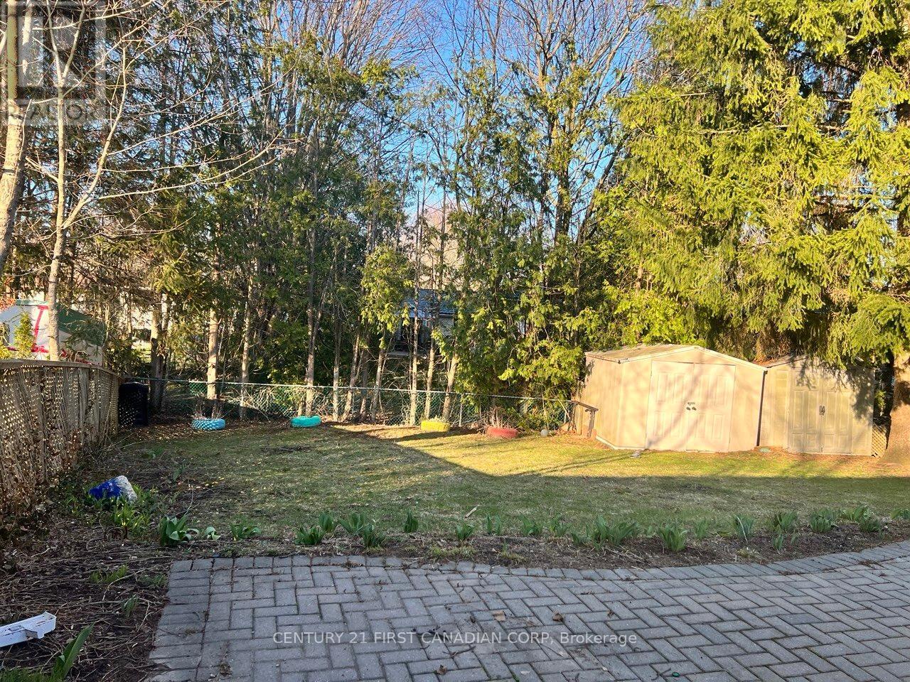 12 Wenlock Crescent, London North, Ontario  N6G 3B6 - Photo 30 - X13030266