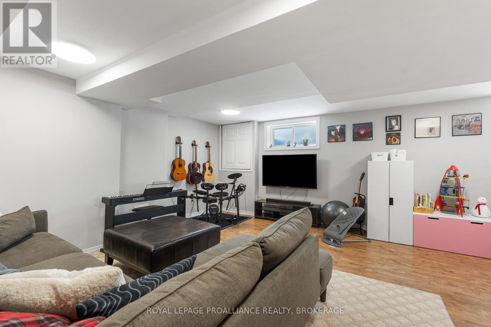 975 Bluffwood Avenue, Kingston, Ontario  K7K 7K5 - Photo 34 - X12978272