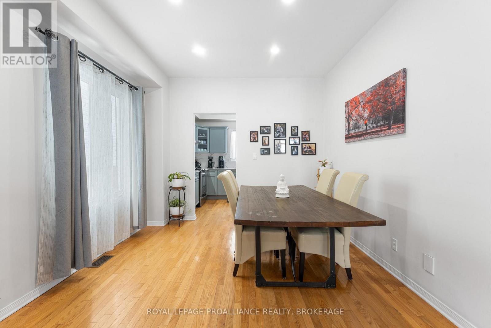 975 Bluffwood Avenue, Kingston, Ontario  K7K 7K5 - Photo 3 - X12978272