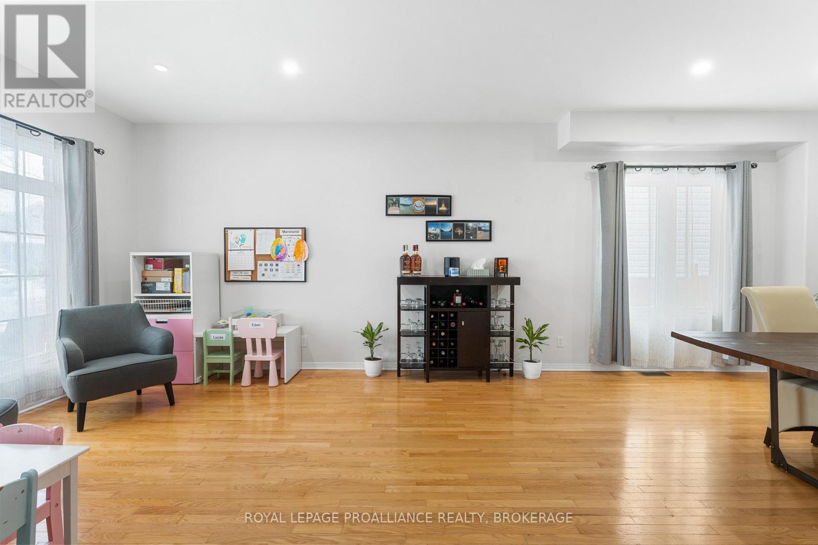 975 Bluffwood Avenue, Kingston, Ontario  K7K 7K5 - Photo 8 - X12978272