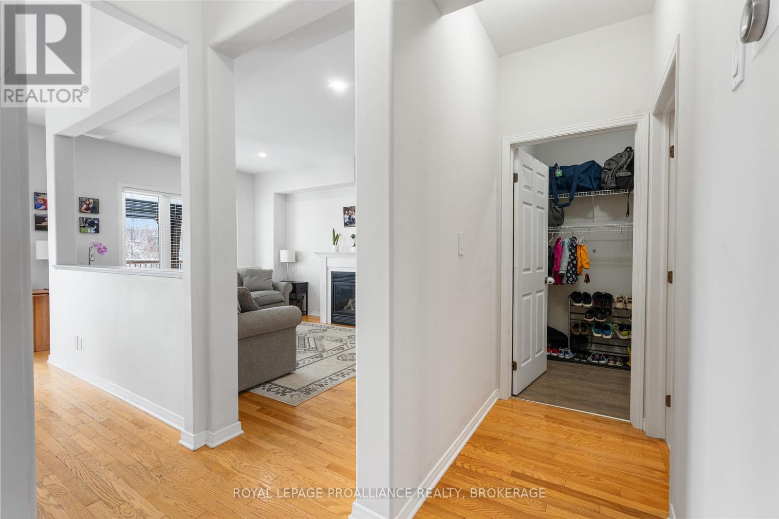 975 Bluffwood Avenue, Kingston, Ontario  K7K 7K5 - Photo 9 - X12978272