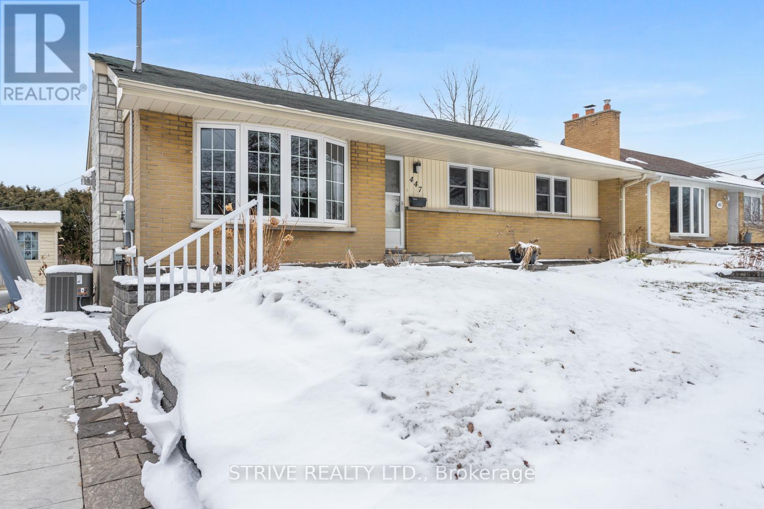 447 RIDGEWAY AVENUE, Oshawa, Ontario