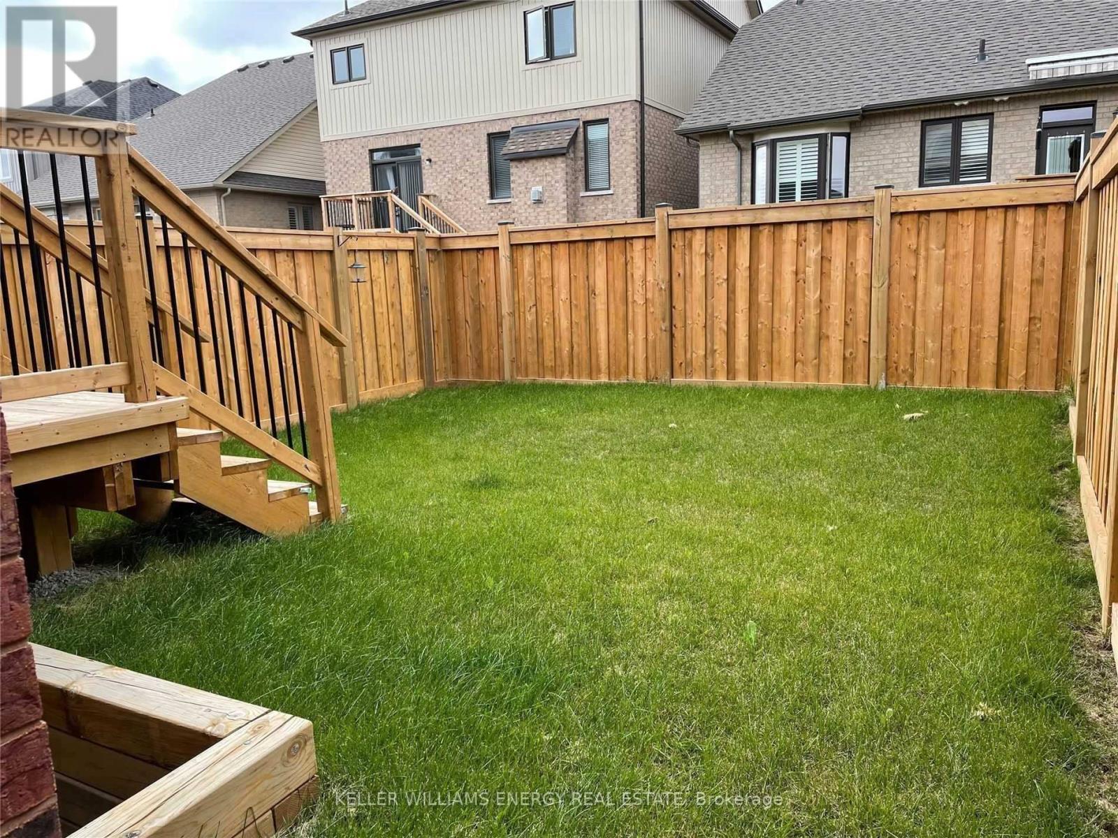 Main - 407 Northglen Boulevard, Clarington, Ontario  L1C 7E2 - Photo 15 - E13030334