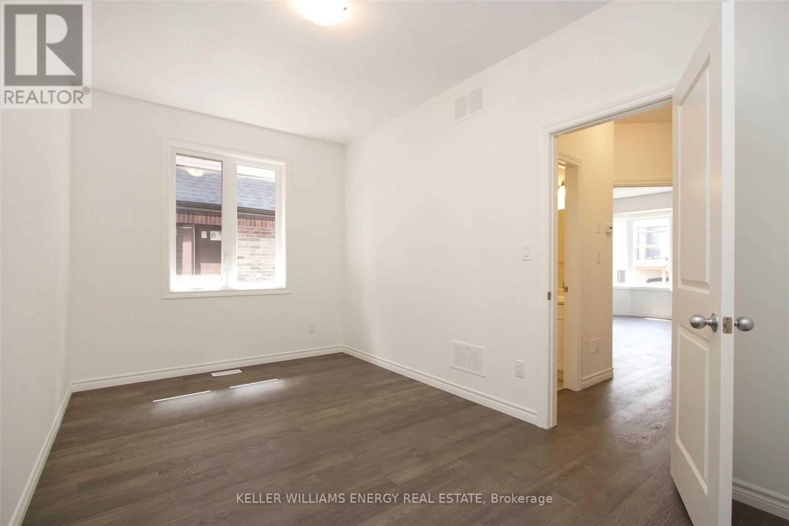 Main - 407 Northglen Boulevard, Clarington, Ontario  L1C 7E2 - Photo 8 - E13030334