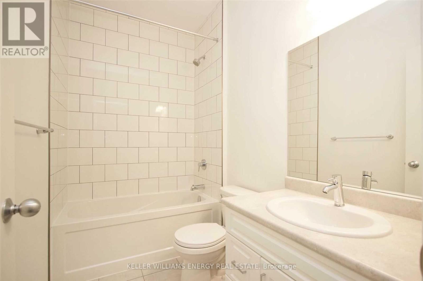 Main - 407 Northglen Boulevard, Clarington, Ontario  L1C 7E2 - Photo 9 - E13030334