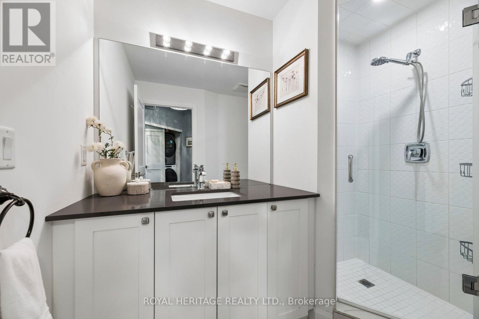 309 - 50 Lakebreeze Drive, Clarington, Ontario  L1B 0V9 - Photo 18 - E13030536