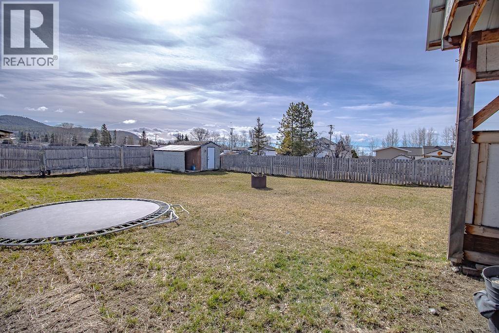 734 W 7th Avenue, Fort St. James, British Columbia  V0J 1P0 - Photo 35 - R3112782