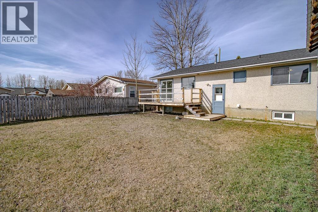 734 W 7th Avenue, Fort St. James, British Columbia  V0J 1P0 - Photo 38 - R3112782