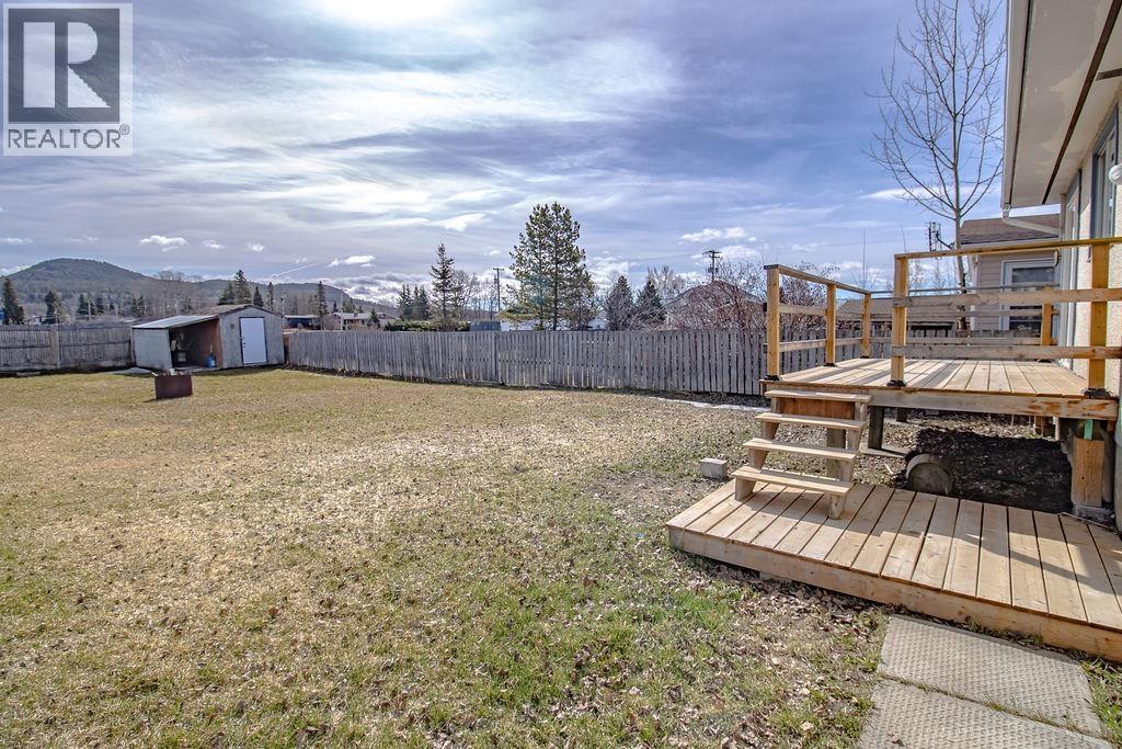 734 W 7th Avenue, Fort St. James, British Columbia  V0J 1P0 - Photo 33 - R3112782