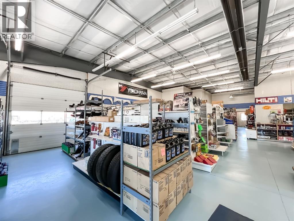 942 Main Street SE, Falher, Alberta  T0H 1M0 - Photo 11 - A2143488