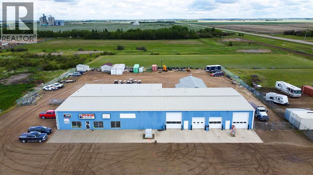 942 Main Street SE, Falher, Alberta  T0H 1M0 - Photo 1 - A2143488