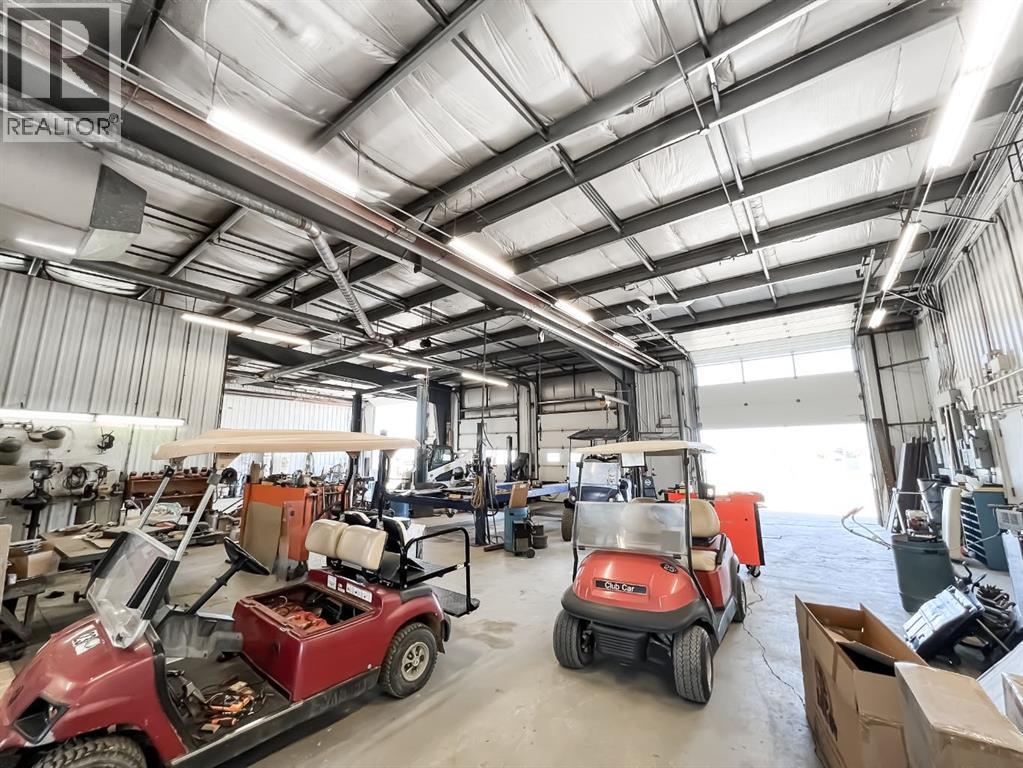 942 Main Street SE, Falher, Alberta  T0H 1M0 - Photo 20 - A2143488