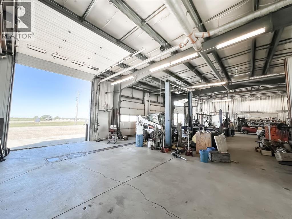 942 Main Street SE, Falher, Alberta  T0H 1M0 - Photo 23 - A2143488