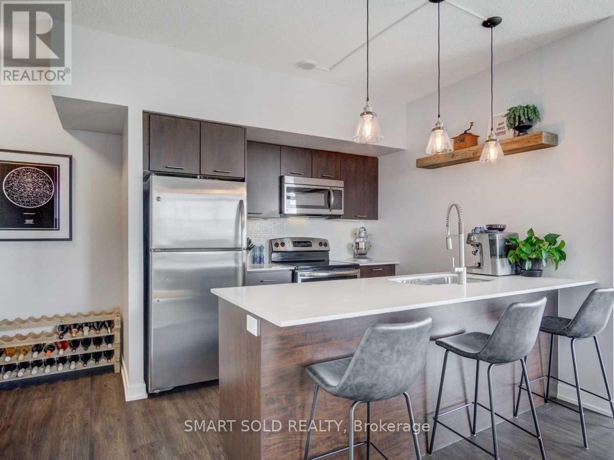 1503 - 2212 Lake Shore Boulevard, Toronto, Ontario  M8V 0C2 - Photo 3 - W13030128