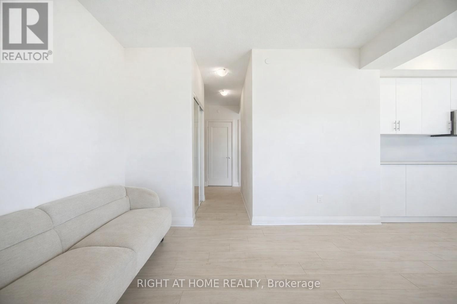 606 - 509 Dundas Street W, Oakville, Ontario  L6M 5P4 - Photo 12 - W13030158