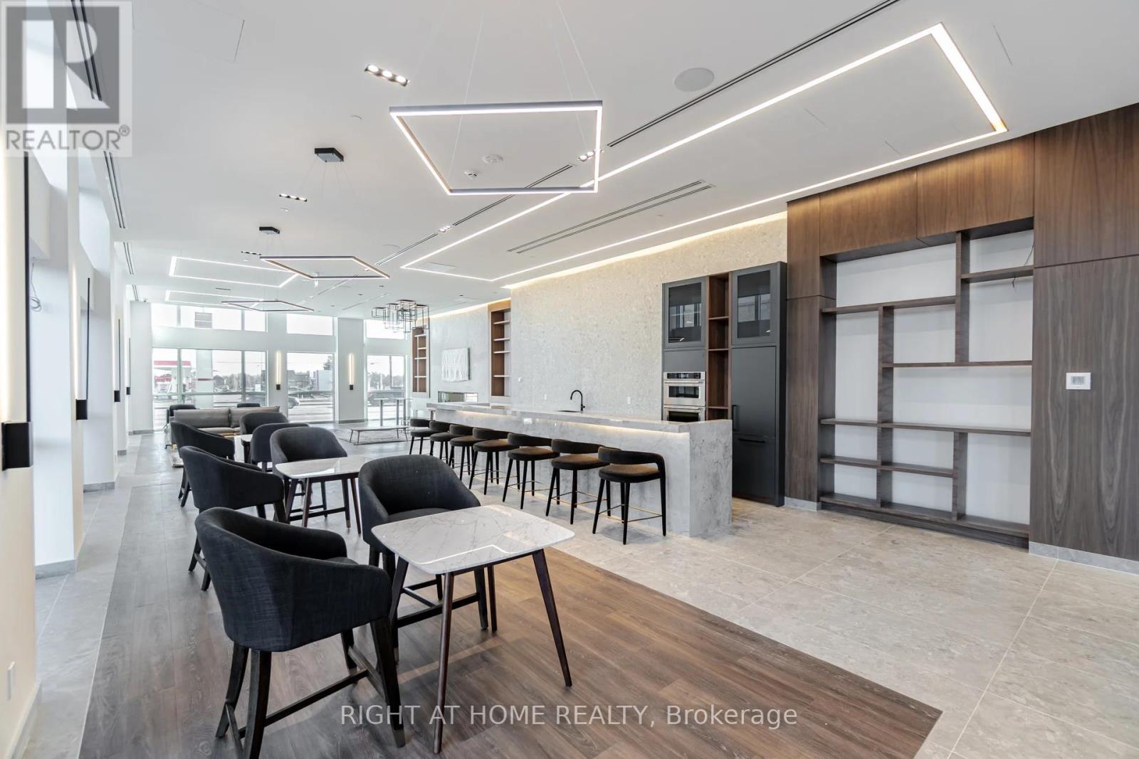 606 - 509 Dundas Street W, Oakville, Ontario  L6M 5P4 - Photo 21 - W13030158