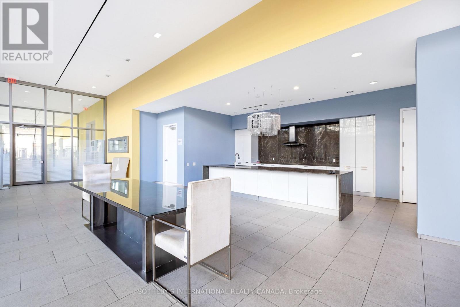 1601 - 105 The Queensway Avenue, Toronto, Ontario  M6S 5B5 - Photo 30 - W13030172