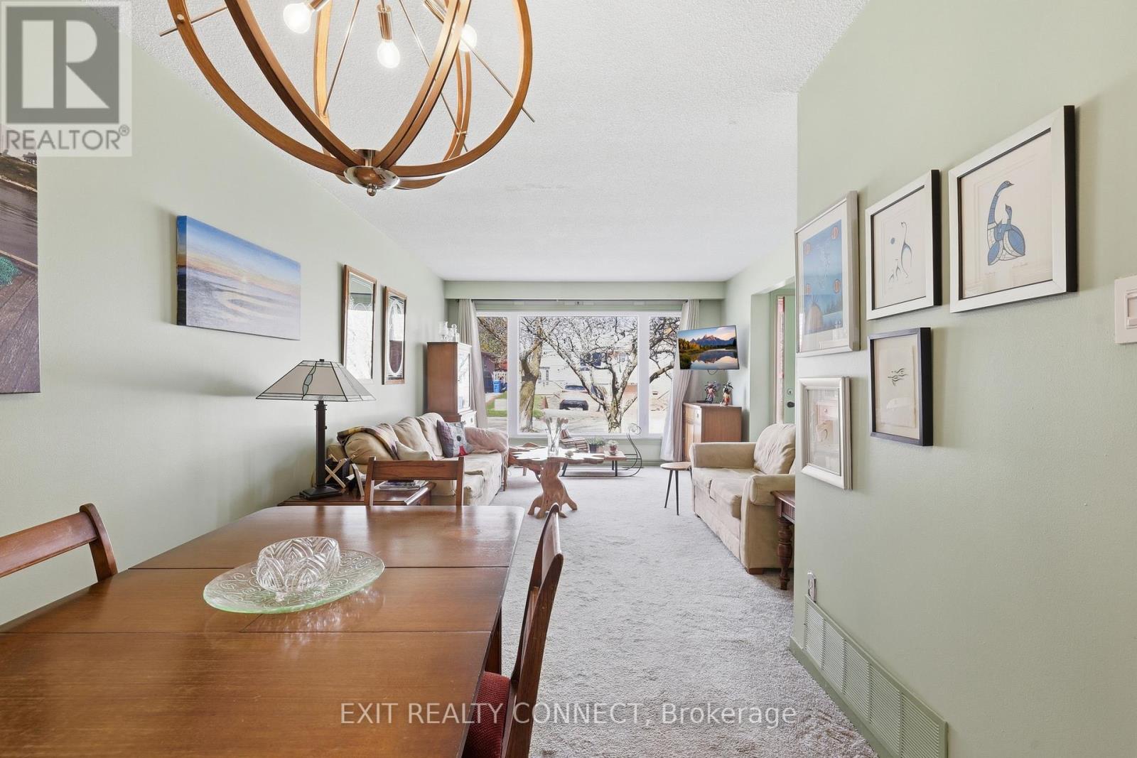 179 Burbank Crescent, Orangeville, Ontario  L9W 3H7 - Photo 6 - W13030184