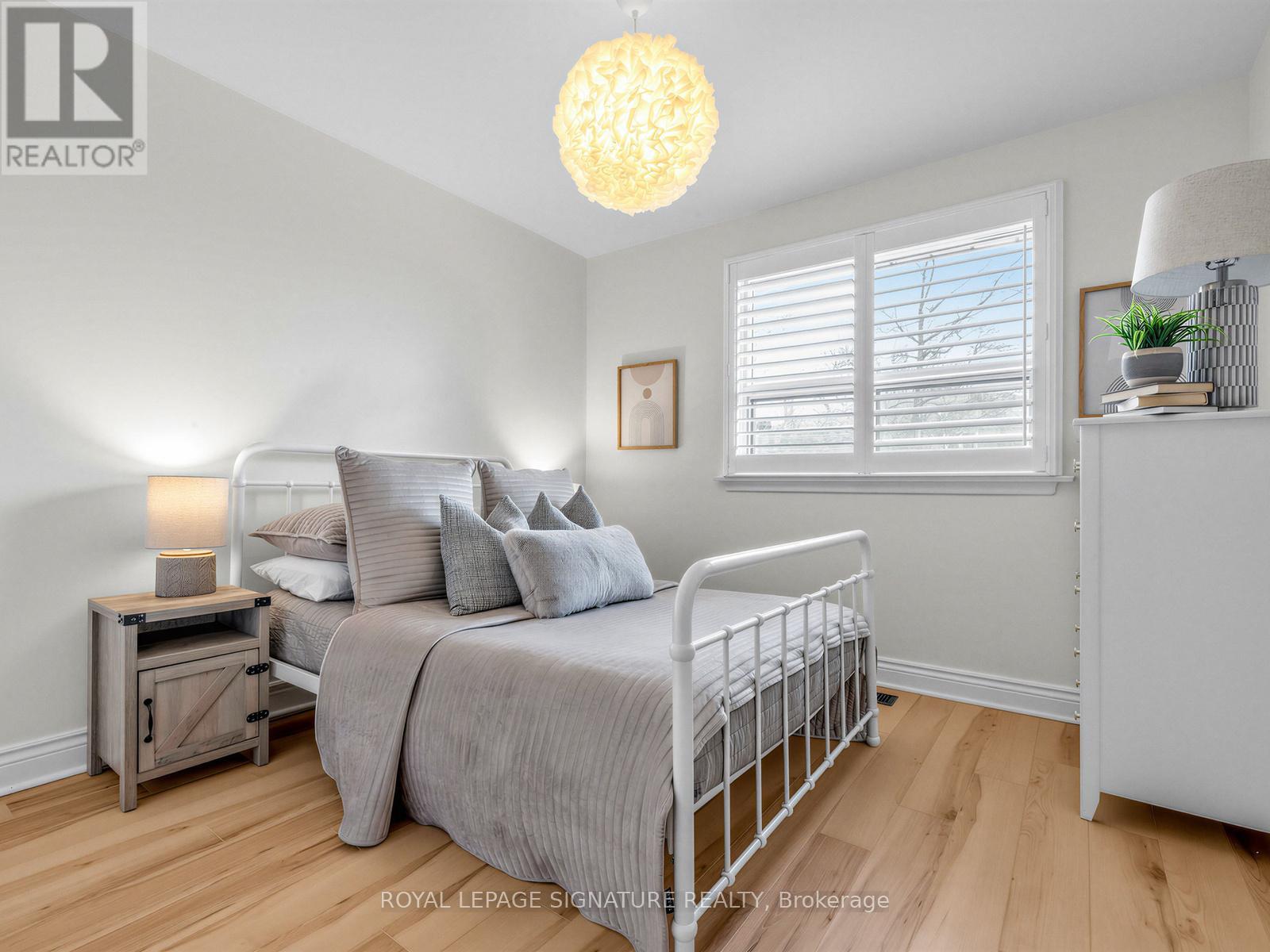 78 Foxrun Avenue, Toronto, Ontario  M3L 1L8 - Photo 13 - W13030228