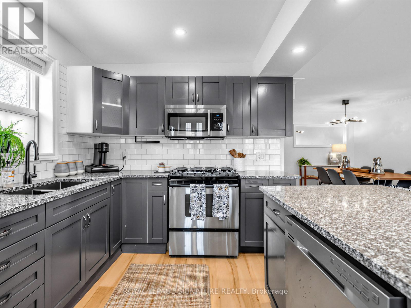 78 Foxrun Avenue, Toronto, Ontario  M3L 1L8 - Photo 5 - W13030228