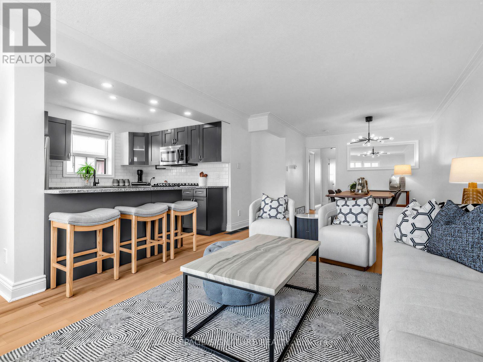 78 Foxrun Avenue, Toronto, Ontario  M3L 1L8 - Photo 6 - W13030228