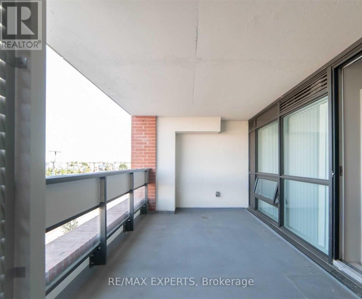 405 - 3091 Dufferin Street, Toronto, Ontario  M6A 0C4 - Photo 12 - W13030236