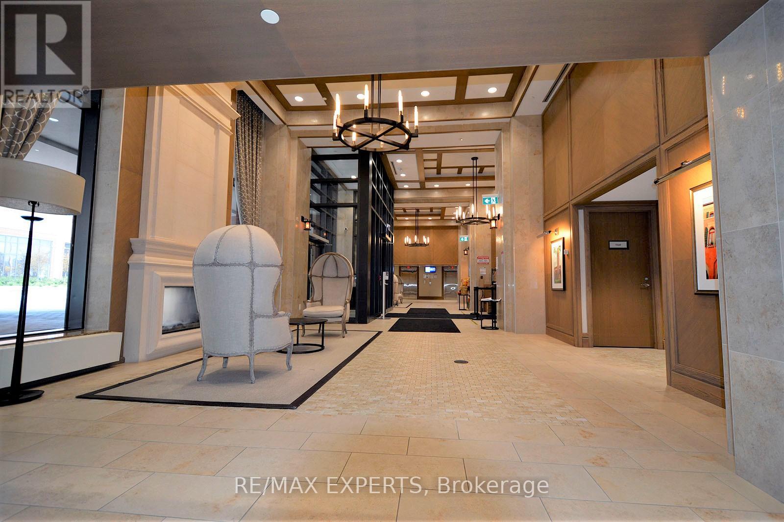 405 - 3091 Dufferin Street, Toronto, Ontario  M6A 0C4 - Photo 4 - W13030236