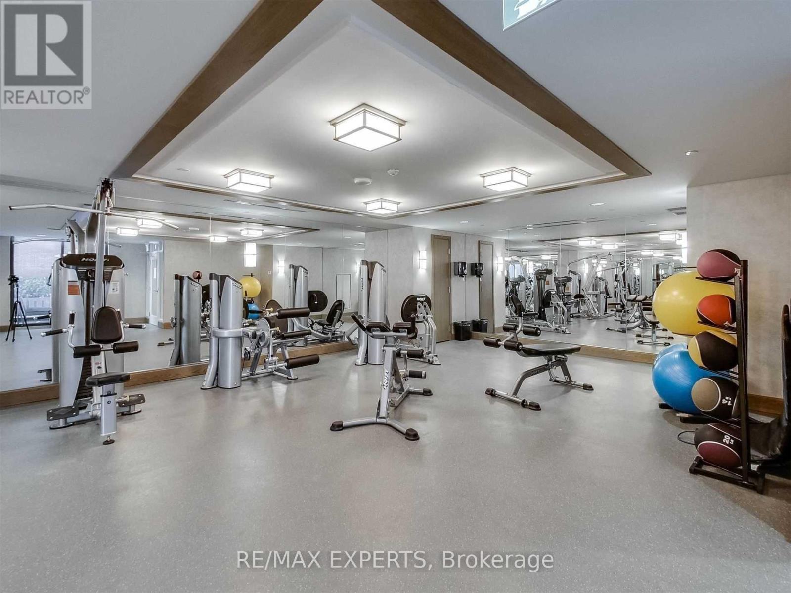 405 - 3091 Dufferin Street, Toronto, Ontario  M6A 0C4 - Photo 6 - W13030236