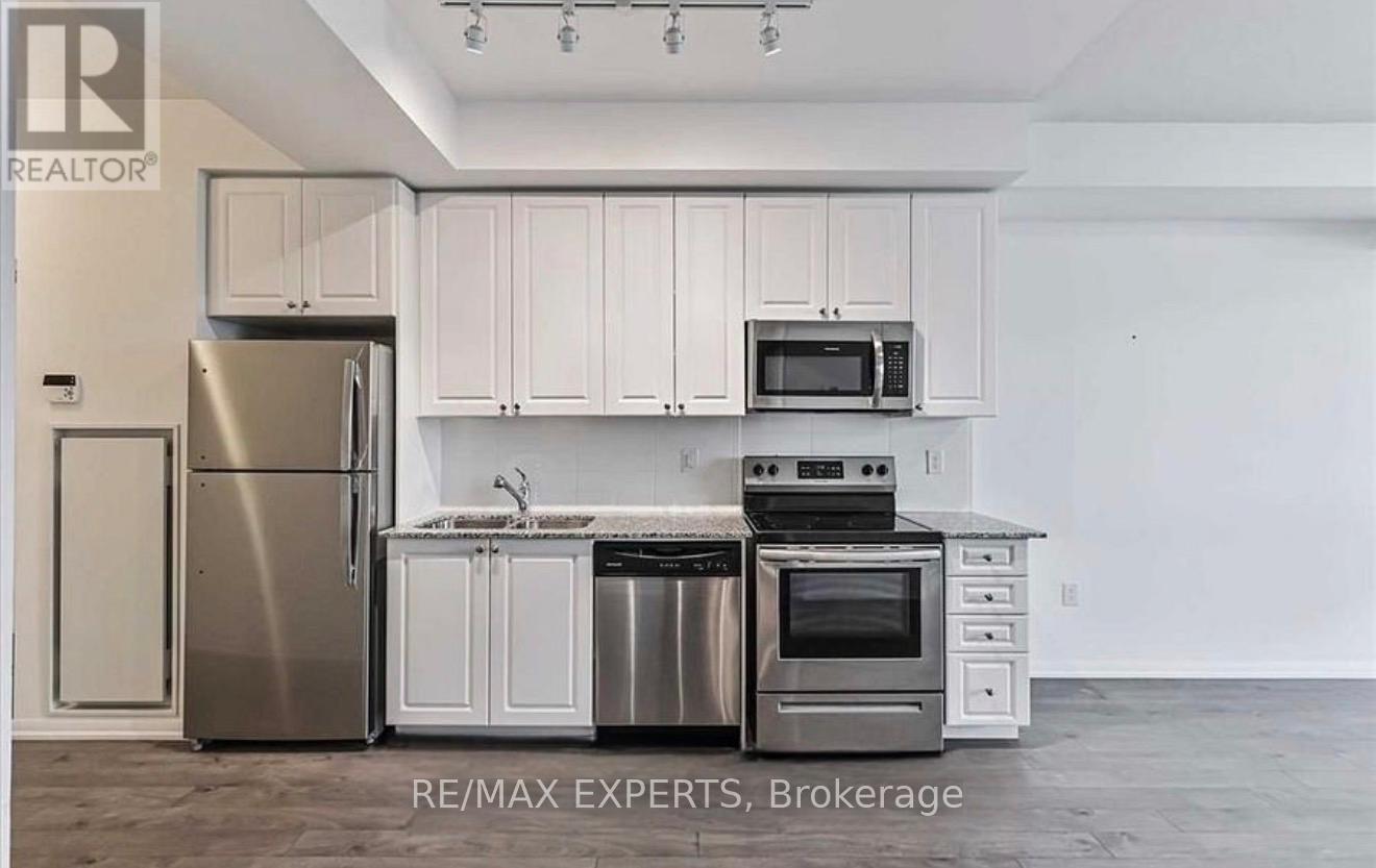 405 - 3091 Dufferin Street, Toronto, Ontario  M6A 0C4 - Photo 8 - W13030236