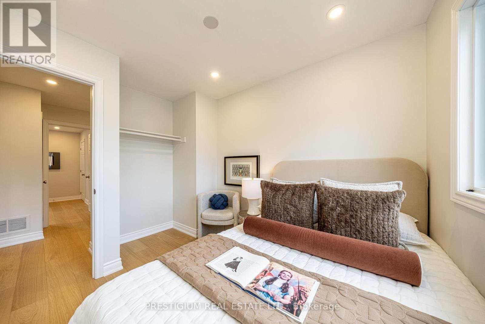 4094 Teakwood Drive, Mississauga, Ontario  L5C 3L6 - Photo 25 - W13030288