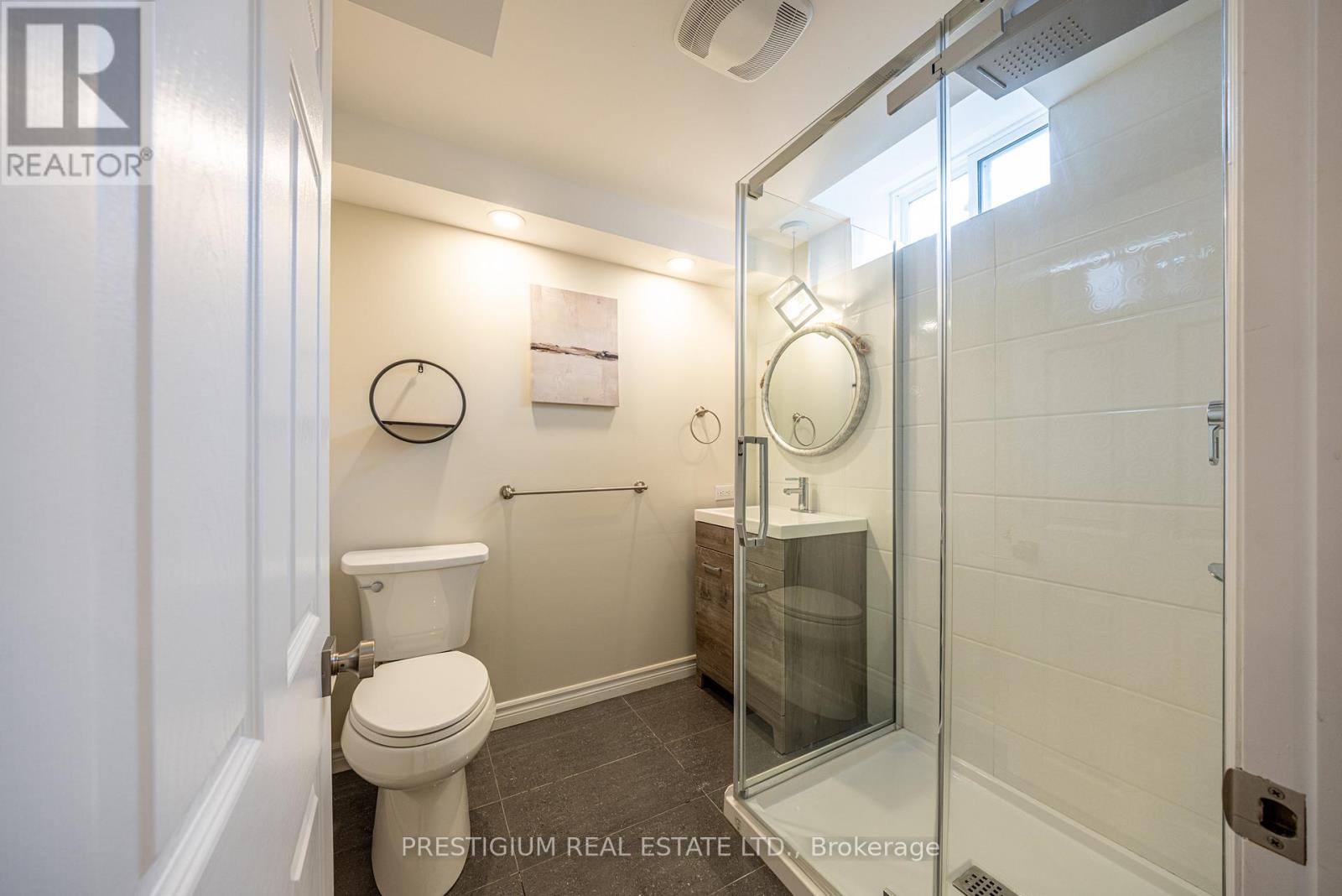 4094 Teakwood Drive, Mississauga, Ontario  L5C 3L6 - Photo 32 - W13030288