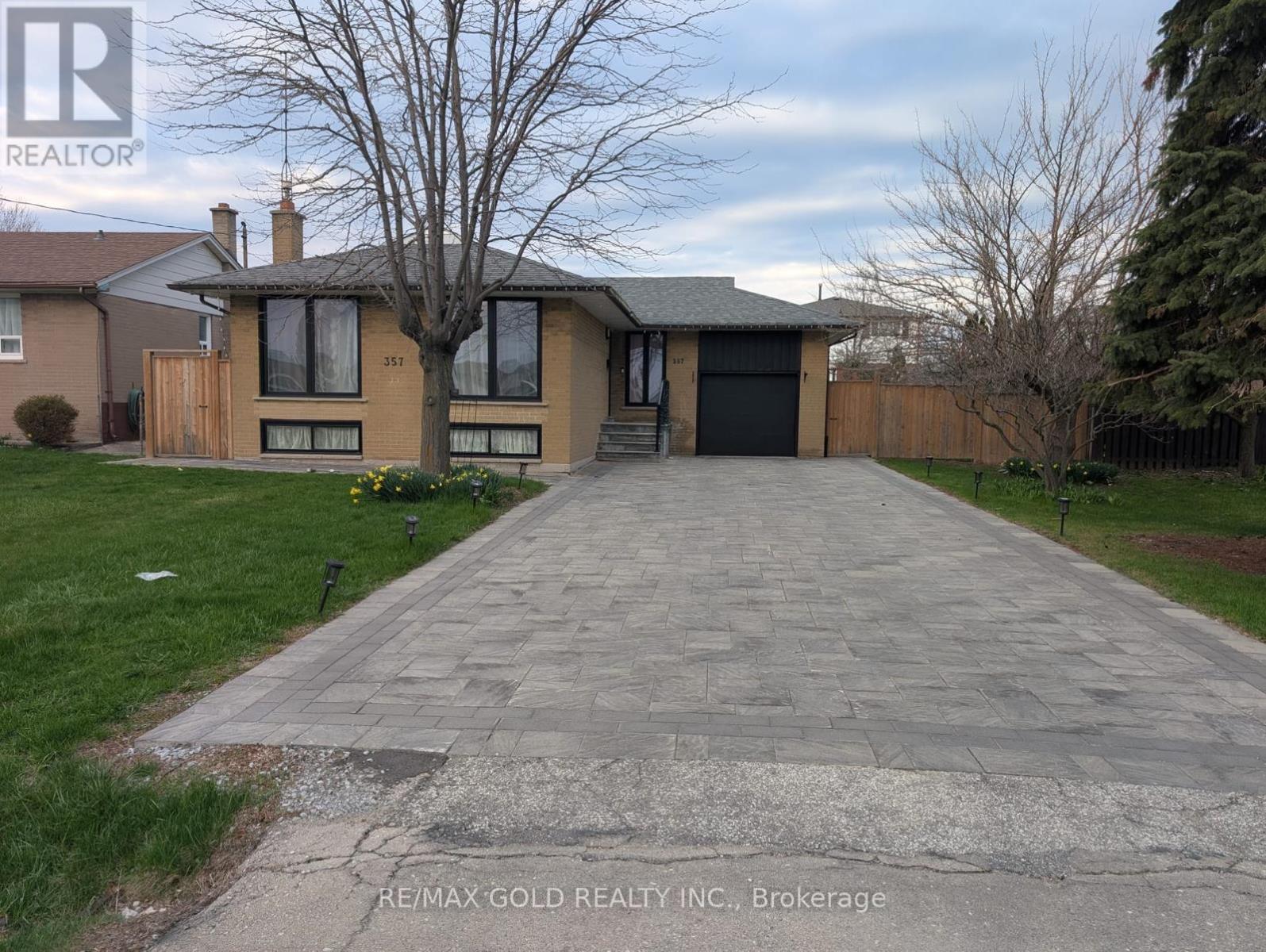 357 MORDEN ROAD, Oakville, Ontario