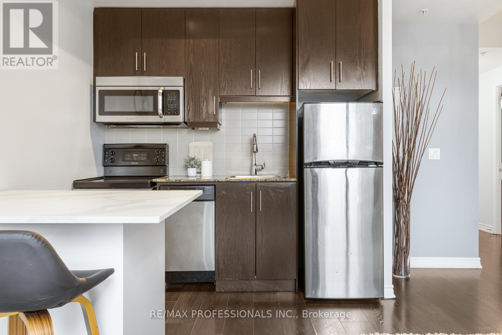 723 - 15 James Finlay Way, Toronto, Ontario  M3M 0B3 - Photo 10 - W13030304