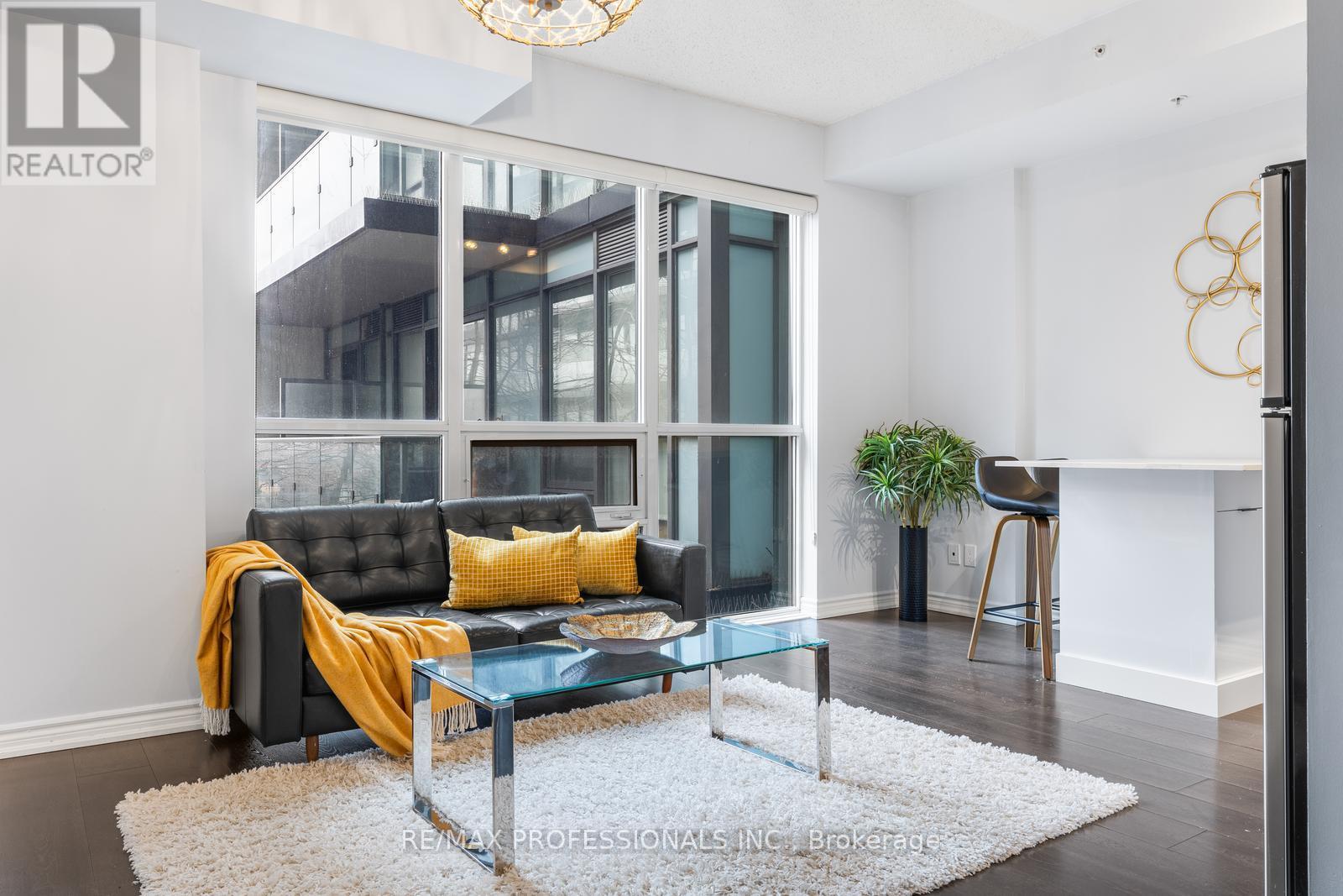 723 - 15 James Finlay Way, Toronto, Ontario  M3M 0B3 - Photo 5 - W13030304