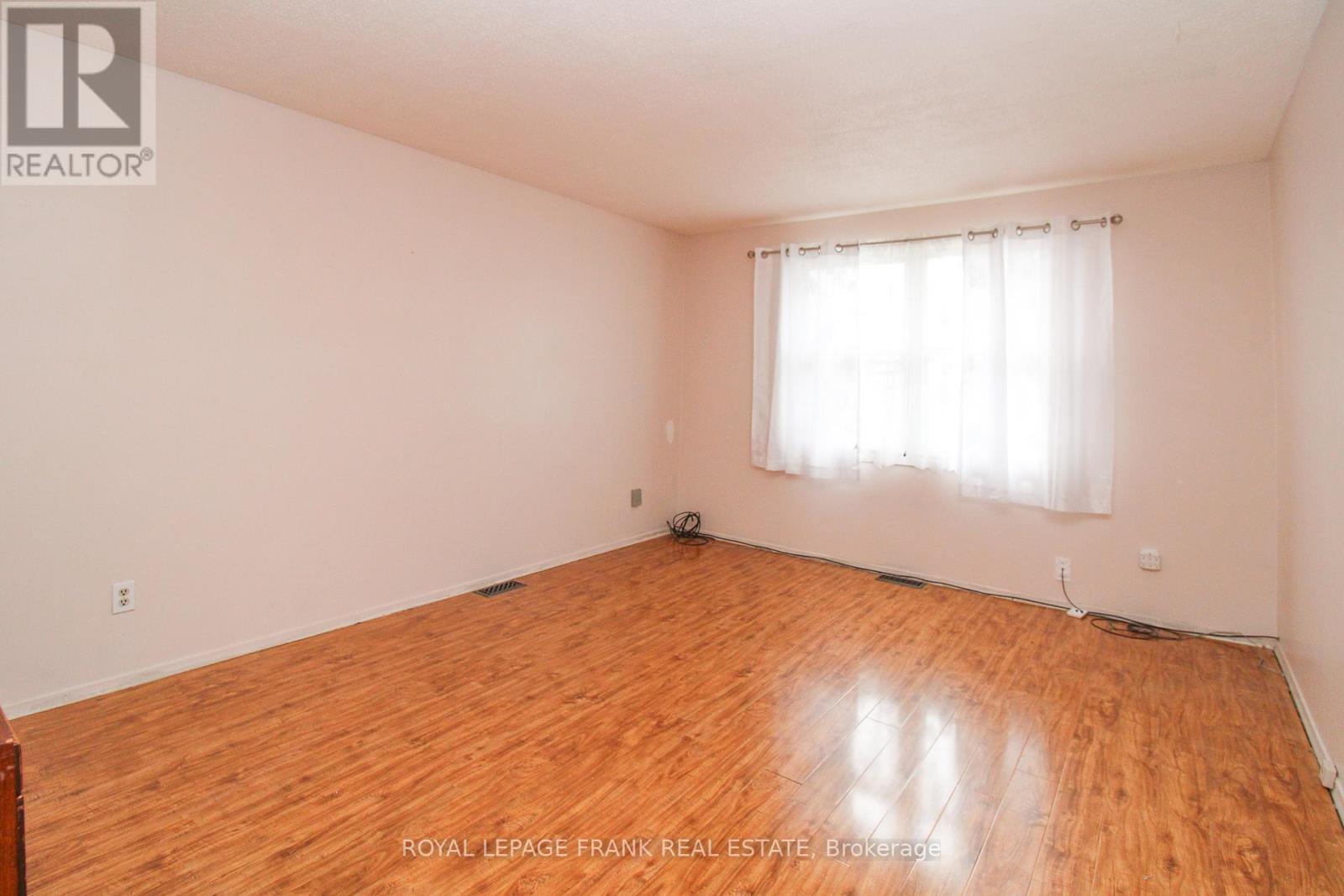 1006 Sydenham Road, Peterborough, Ontario  K9J 1K7 - Photo 12 - X13030360