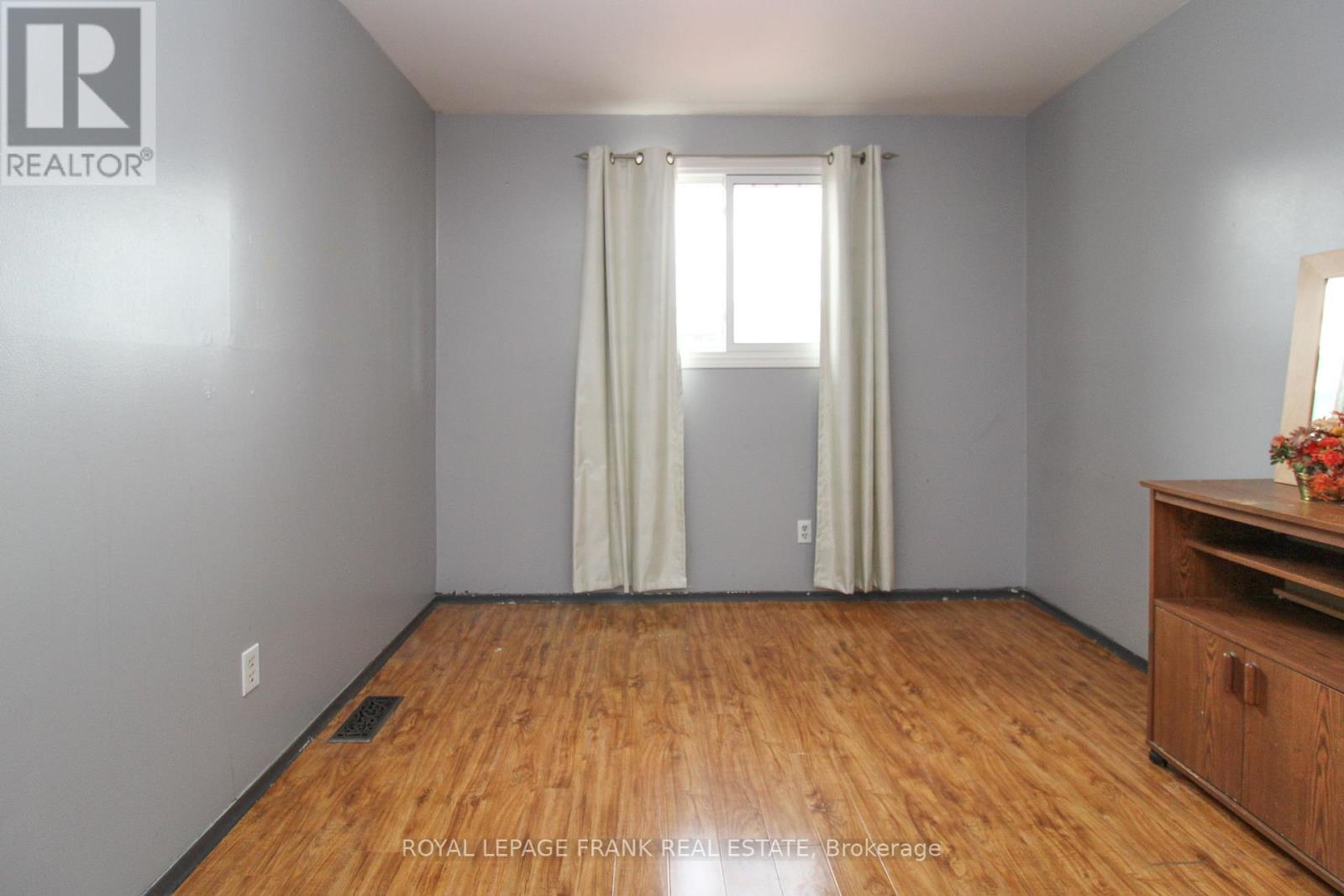 1006 Sydenham Road, Peterborough, Ontario  K9J 1K7 - Photo 15 - X13030360