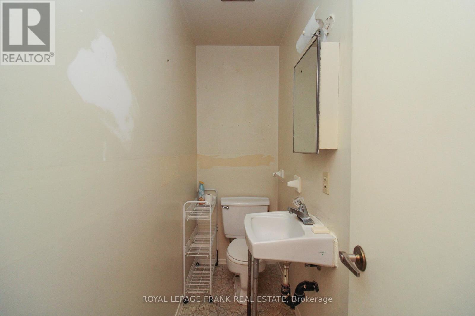 1006 Sydenham Road, Peterborough, Ontario  K9J 1K7 - Photo 24 - X13030360