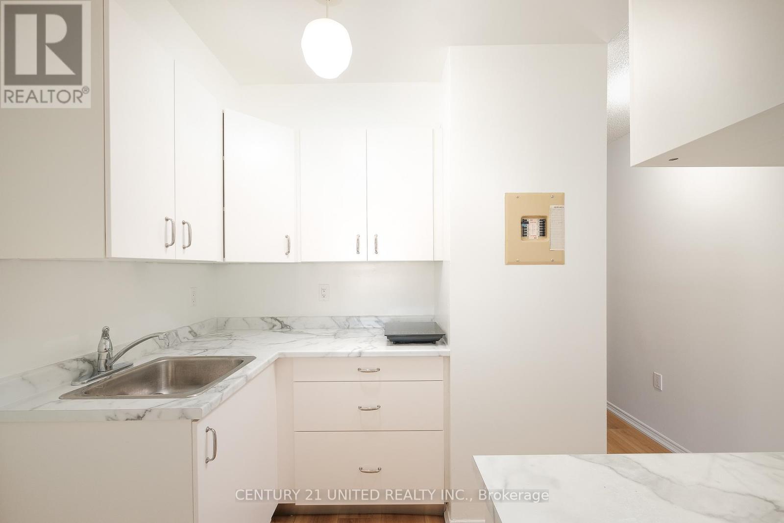 218 - 921 Armour Road, Peterborough, Ontario  K9H 7K5 - Photo 14 - X13030454