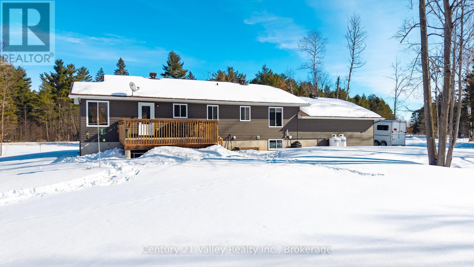 543 Anderson Road, Mcnab/braeside, Ontario  K7S 3G8 - Photo 12 - X12808178