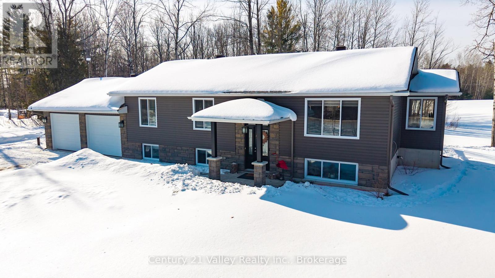 543 Anderson Road, Mcnab/braeside, Ontario  K7S 3G8 - Photo 16 - X12808178