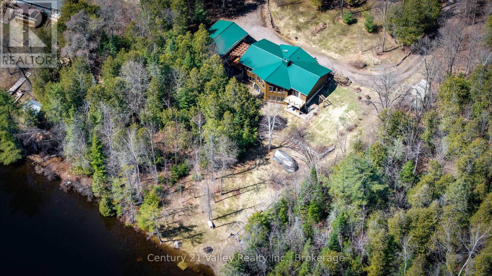 3537 CALABOGIE ROAD, Greater Madawaska, Ontario